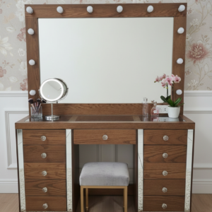 TOCADOR TELL HOLLYWOOD STAR CHAPA ENCINO